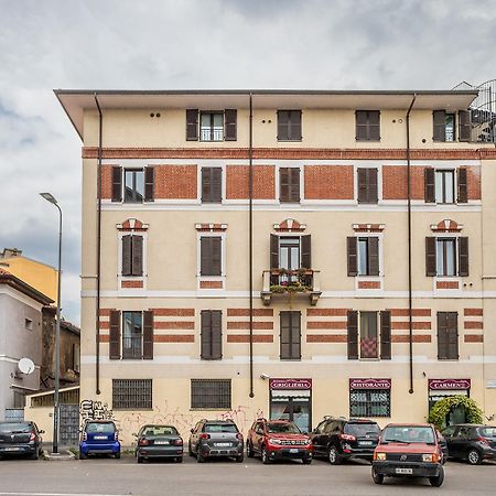 Life Is Beautiful Design Loft Navigli Romolo, Netflix, Wifi, Ac And Street Parking Apartment Milano Ngoại thất bức ảnh